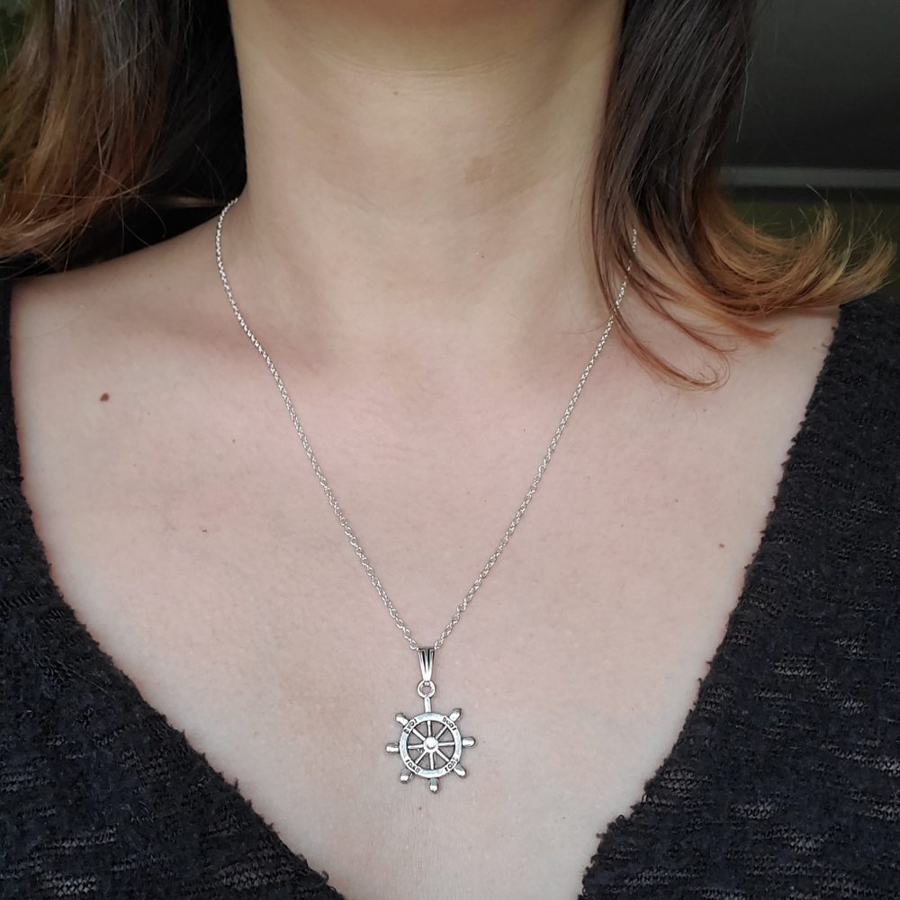New Silver Ship Wheel Necklace - Picture 8 of 12
